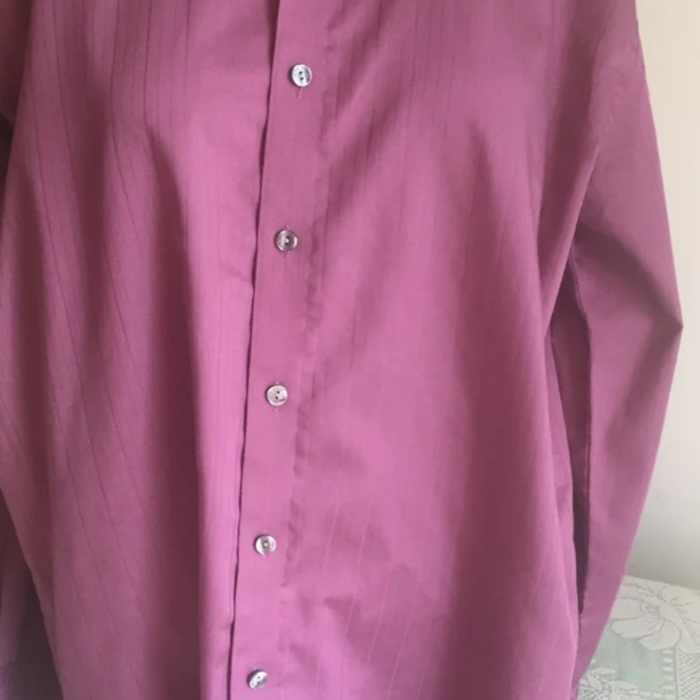 Men’s dress shirt. 2. For $20